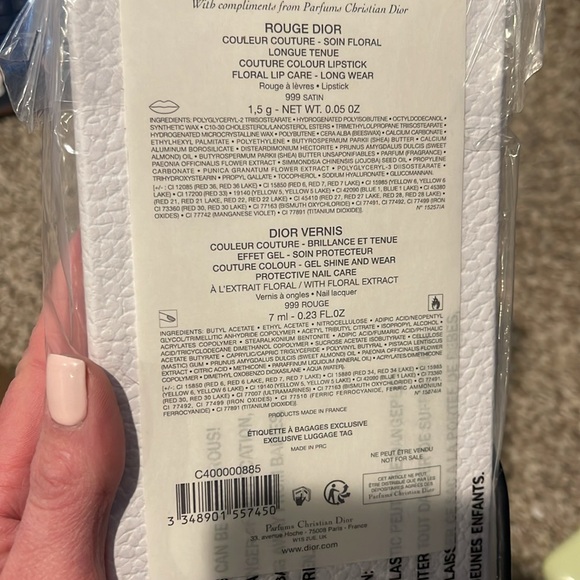 Dior Gift Set- Dior Luggage Tags, Popular 999 Lipstick and Mystery Item. - Picture 7 of 7